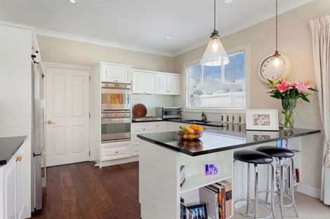 Photo of property in 6 Holmwood Road, Merivale, Christchurch, 8014