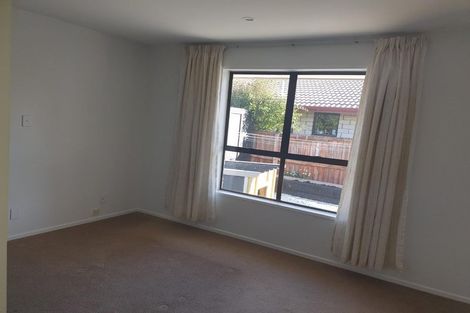 Photo of property in 1/12 Camrose Place, Ilam, Christchurch, 8041