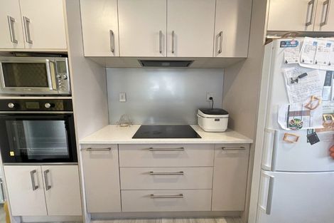 Photo of property in 10 Ascot Avenue, Henderson, Auckland, 0610