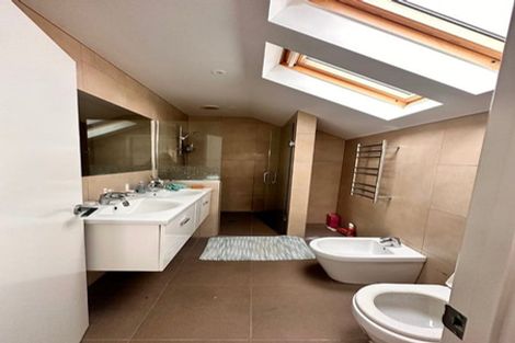 Photo of property in 30 Temple Street, Meadowbank, Auckland, 1072
