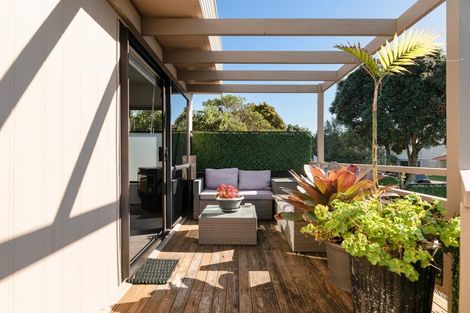 Photo of property in 278a Oceanbeach Road, Mount Maunganui, 3116