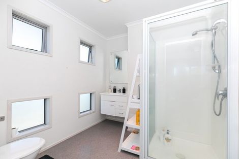 Photo of property in 3 Bishopsworth Way, Huntington, Hamilton, 3210