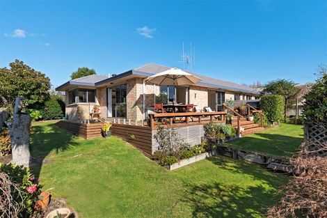 Photo of property in 6 Oteki Park Drive, Welcome Bay, Tauranga, 3112