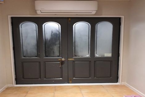 Photo of property in 41a Tui Glen Road, Birkenhead, Auckland, 0626