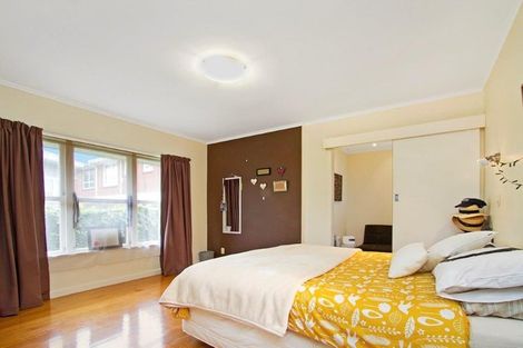 Photo of property in 2/15 Felton Mathew Avenue, St Johns, Auckland, 1072