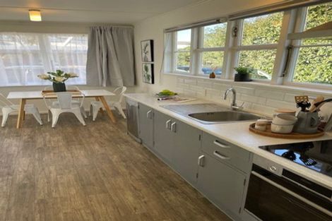 Photo of property in 50 Vogel Street, Roslyn, Palmerston North, 4414