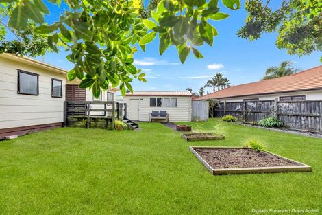 Photo of property in 8a Novelle Grove, Papamoa Beach, Papamoa, 3118