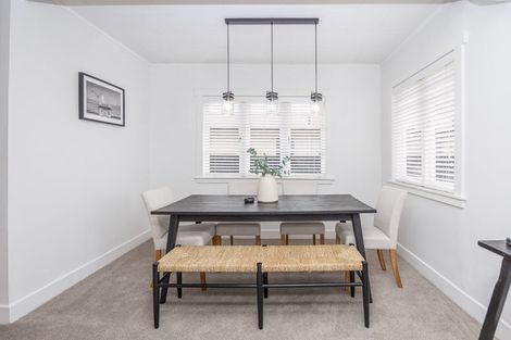 Photo of property in 28 Walsh Street, Forest Lake, Hamilton, 3200