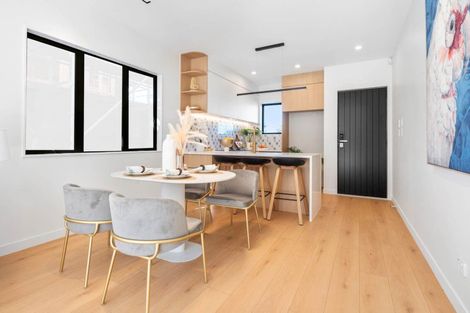 Photo of property in 49 Whiteywood Street, Westgate, 0814