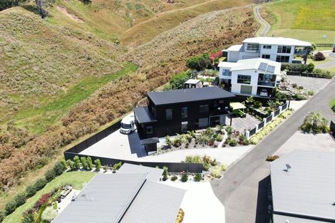 Photo of property in 35 Tohora View, Waihi Beach, 3611