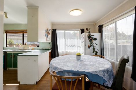 Photo of property in 19 Elmwood Crescent, Pukete, Hamilton, 3200