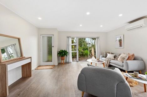 Photo of property in 1/48a Vauxhall Road, Devonport, Auckland, 0624