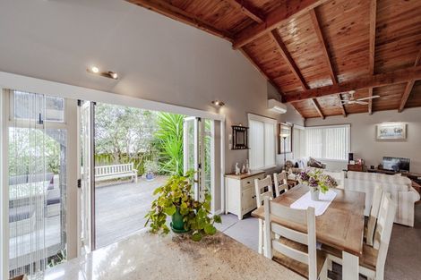 Photo of property in 30 Higginson Street, Otane, 4202