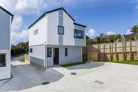 Photo of property in 58 County Road, Torbay, Auckland, 0630