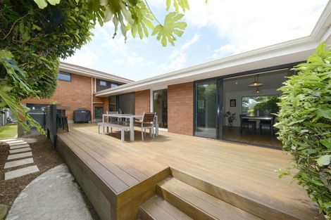 Photo of property in 198 Grimseys Road, Redwood, Christchurch, 8051