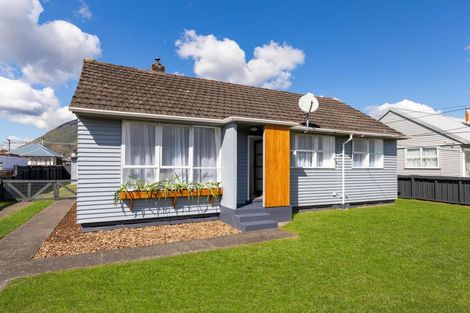 Photo of property in 15 Newall Street, Kawerau, 3127