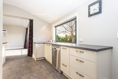 Photo of property in 76 Hawke Street, New Brighton, Christchurch, 8083