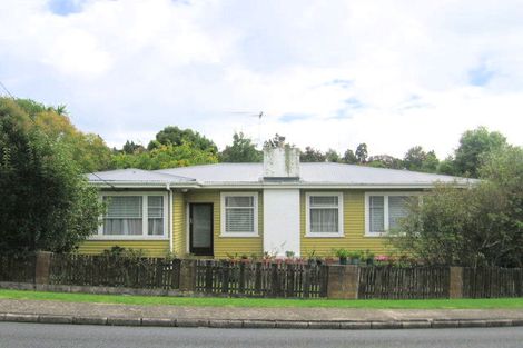 Photo of property in 165 Atkinson Road, Titirangi, Auckland, 0604