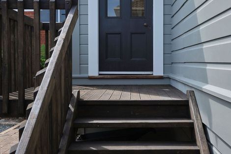 Photo of property in 175 Gladstone Road, Dalmore, Dunedin, 9010