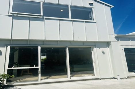 Photo of property in 2/17 Ward Street, Addington, Christchurch, 8024