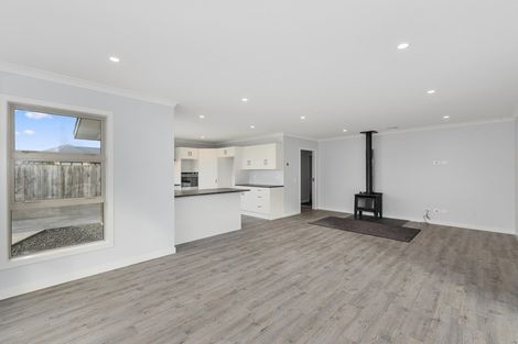 Photo of property in 9 Ahmad Close, Levin, 5510