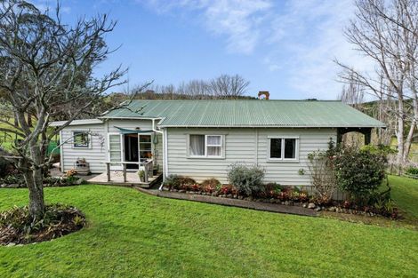 Photo of property in 2192 Omana Road, Pukehuia, Tangiteroria, 0381