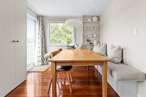 Photo of property in 113a Chaucer Road, Hospital Hill, Napier, 4110