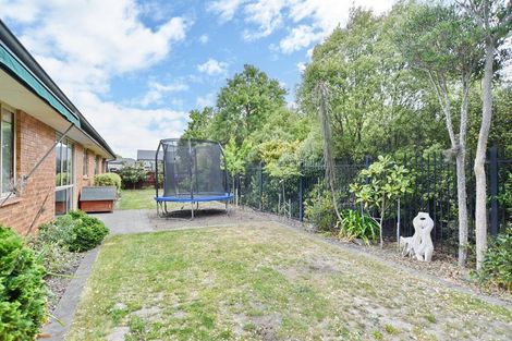 Photo of property in 9 Puhara Avenue, Parklands, Christchurch, 8083