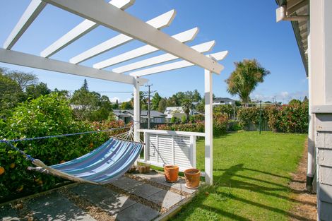 Photo of property in 2 Cook Street, Leamington, Cambridge, 3432