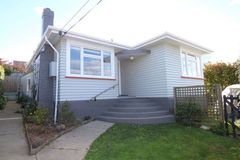 Photo of property in 8a Wharfe Street, South Hill, Oamaru, 9400