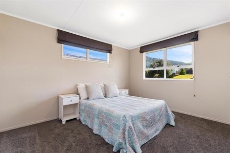 Photo of property in 100 Homedale Street, Pukehangi, Rotorua, 3015