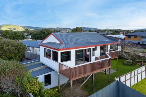 Photo of property in 197 Dickson Road, Papamoa Beach, Papamoa, 3118