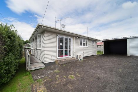 Photo of property in 2/28 Union Street, Papakura, 2110