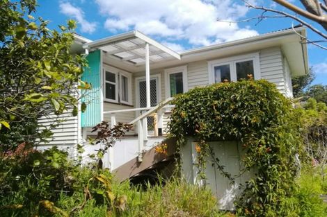 Photo of property in 1/63 Arran Road, Browns Bay, Auckland, 0630