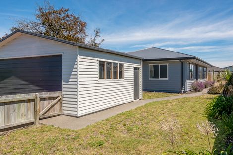 Photo of property in 32 Sinclair Street, New Brighton, Christchurch, 8083