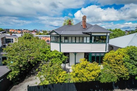 Photo of property in 16 Wai-iti Road, Maori Hill, Timaru, 7910