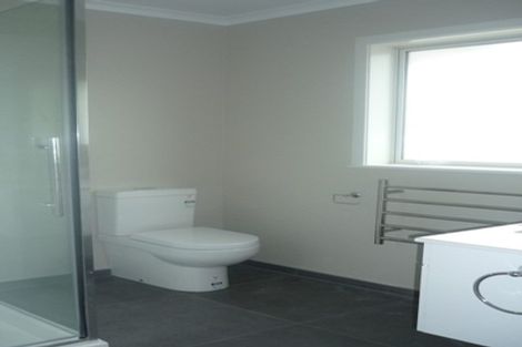 Photo of property in 8 Andre Rise, Stanmore Bay, Whangaparaoa, 0932