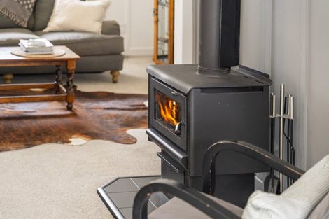 Photo of property in 17 Lake Road, Mangakino, 3421