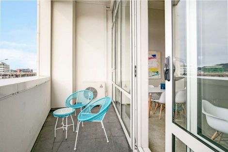 Photo of property in Stadium Garden Flats, 113/107 Thorndon Quay, Pipitea, Wellington, 6011