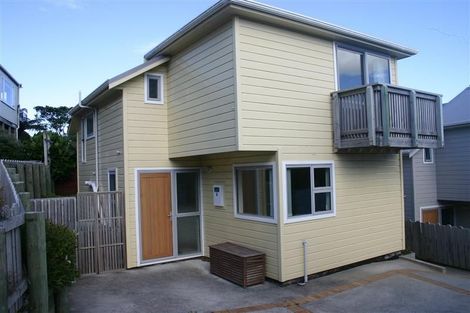 Photo of property in 6a Mills Road, Brooklyn, Wellington, 6021