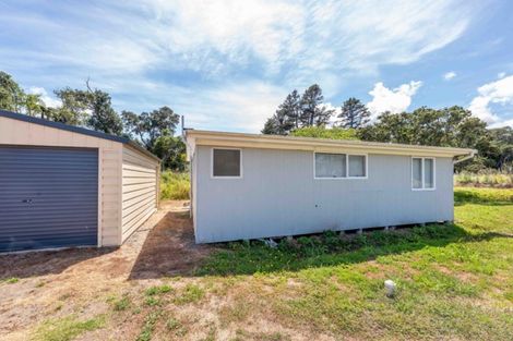 Photo of property in 4 Koutu Beach Road, Opononi, Kaikohe, 0473