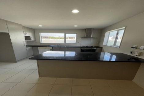 Photo of property in 7 Thornton Road, Milford, Auckland, 0620