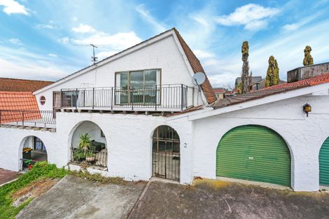 Photo of property in 2/8 Wood Street, Papakura, 2110