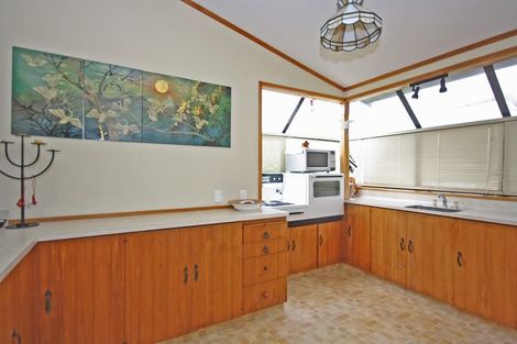 Photo of property in 202 Achilles Avenue, Whangamata, 3620