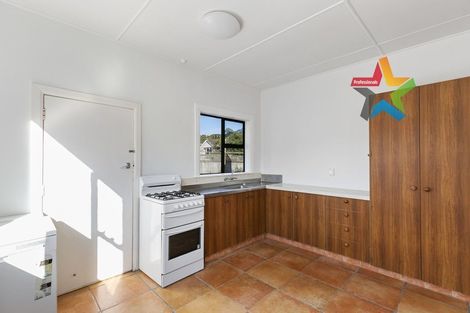 Photo of property in 32 Sunshine Avenue, Karori, Wellington, 6012