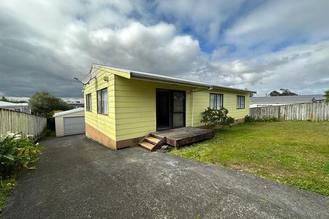 Photo of property in 14 Riserra Drive, Ranui, Auckland, 0612