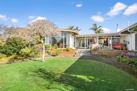 Photo of property in 17 Rock Isle Road, Torbay, Auckland, 0630