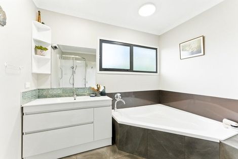 Photo of property in 54 College Street, College Estate, Whanganui, 4500