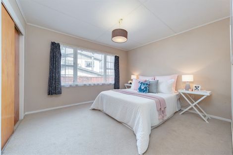 Photo of property in 27 Park Road, Belmont, Lower Hutt, 5010