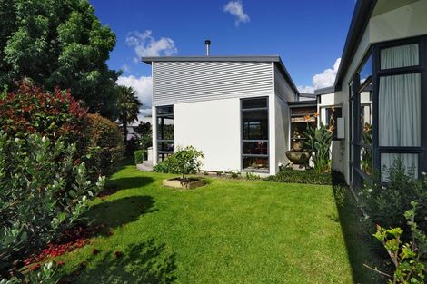 Photo of property in 21 Glen Cree Avenue, Rototuna, Hamilton, 3210